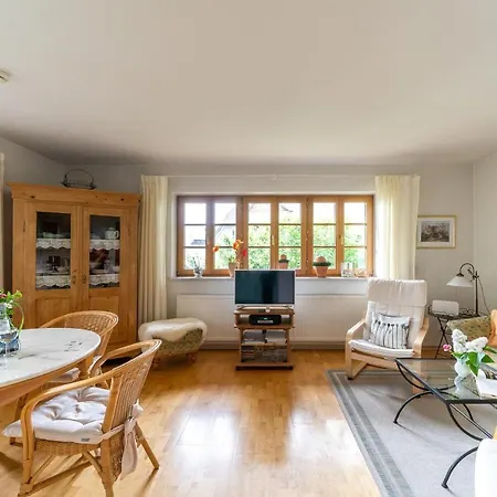 Ahrenshooper Landhaus 01 - #118238 ارنشوب